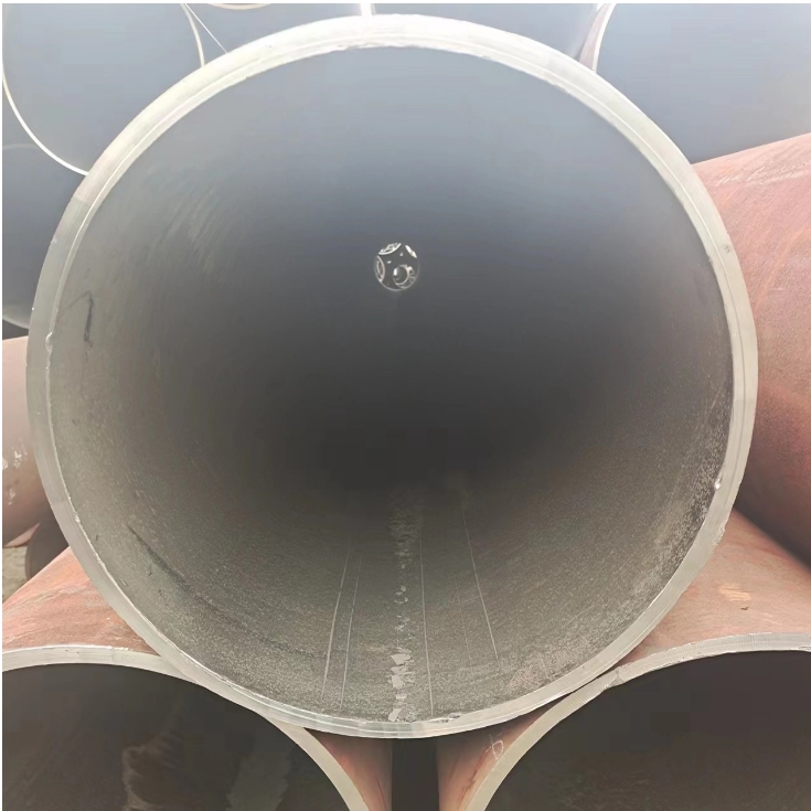 大口徑鋼管在各種工程領(lǐng)域中都有廣泛的應(yīng)用