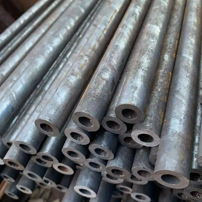 山東無縫鋼管廠直銷商